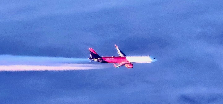 เครื่องบินบินแซงกันได้หรือไม่?