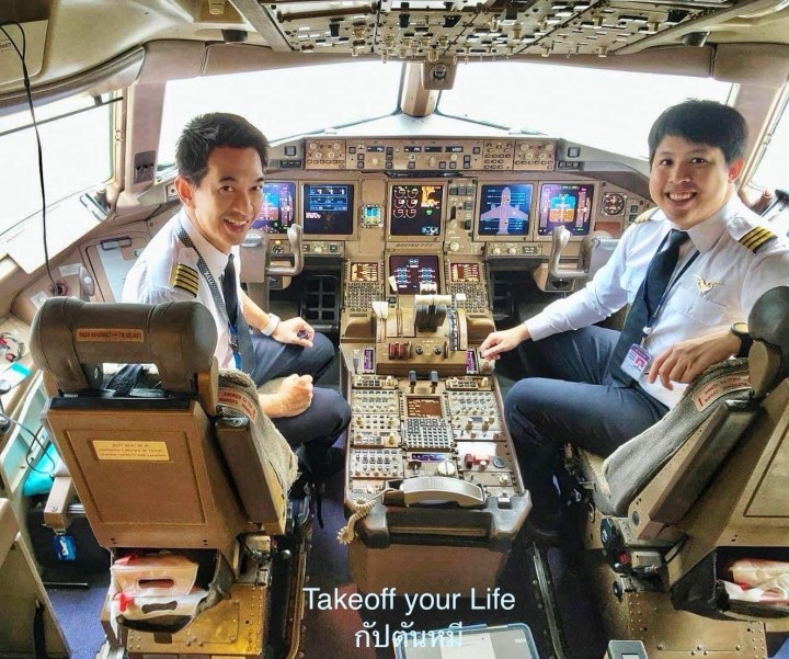 วันนี้มาบินไปฮ่องกงกับน้องนักบินผู้ช่วยไฮน์