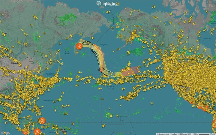 เมื่อยักษ์หลับแห่งคามชัตกาตื่นขึ้น… และสะเทือนทั้งเส้นทางบินข้ามแปซิฟิก